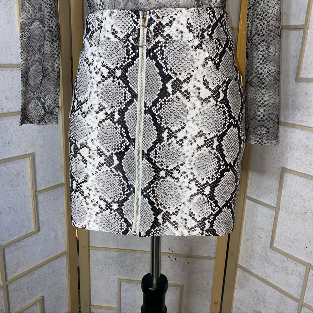 Snakeskin Print Women's Skirt